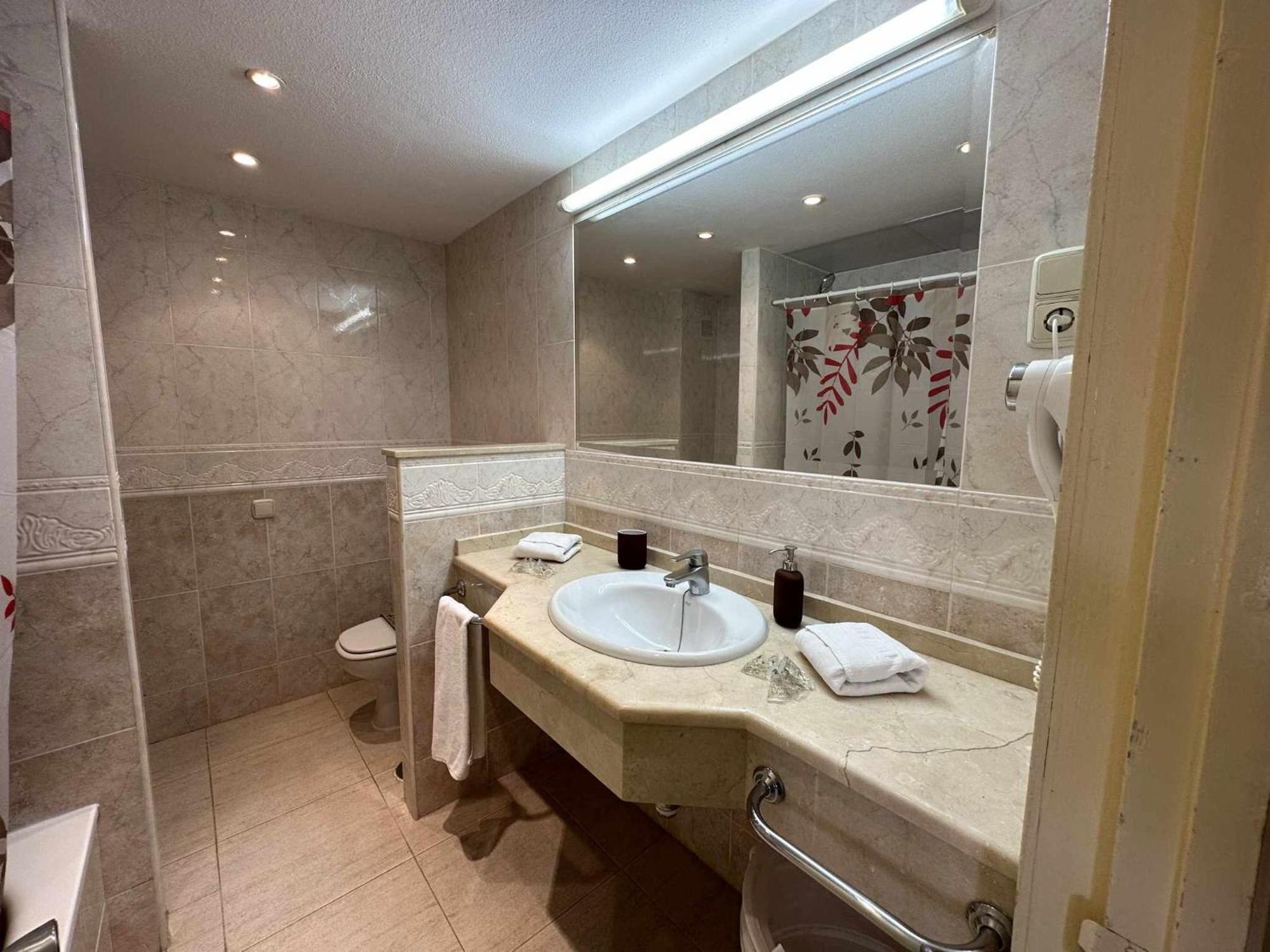 Estudio Pyr Privado Con Vistas Al Mar Fuengirola Luaran gambar