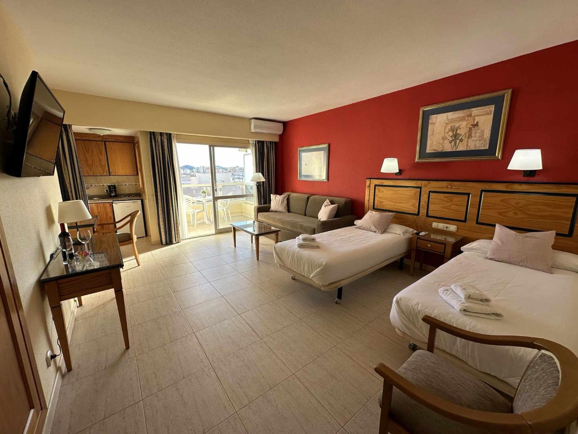 Estudio Pyr Privado Con Vistas Al Mar Fuengirola Luaran gambar